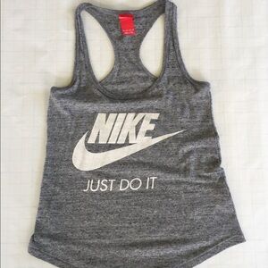 COPY - NIKE tank top
